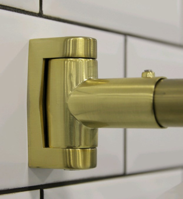 Karniz_dlya_shtory_na_vannu_Alteya_zoloto