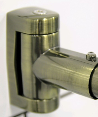 Karniz_dlya_shtory_na_vannu_Sorrento_148kh148_bronza