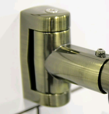 Karniz_dlya_shtory_na_vannu_Varna_bronza